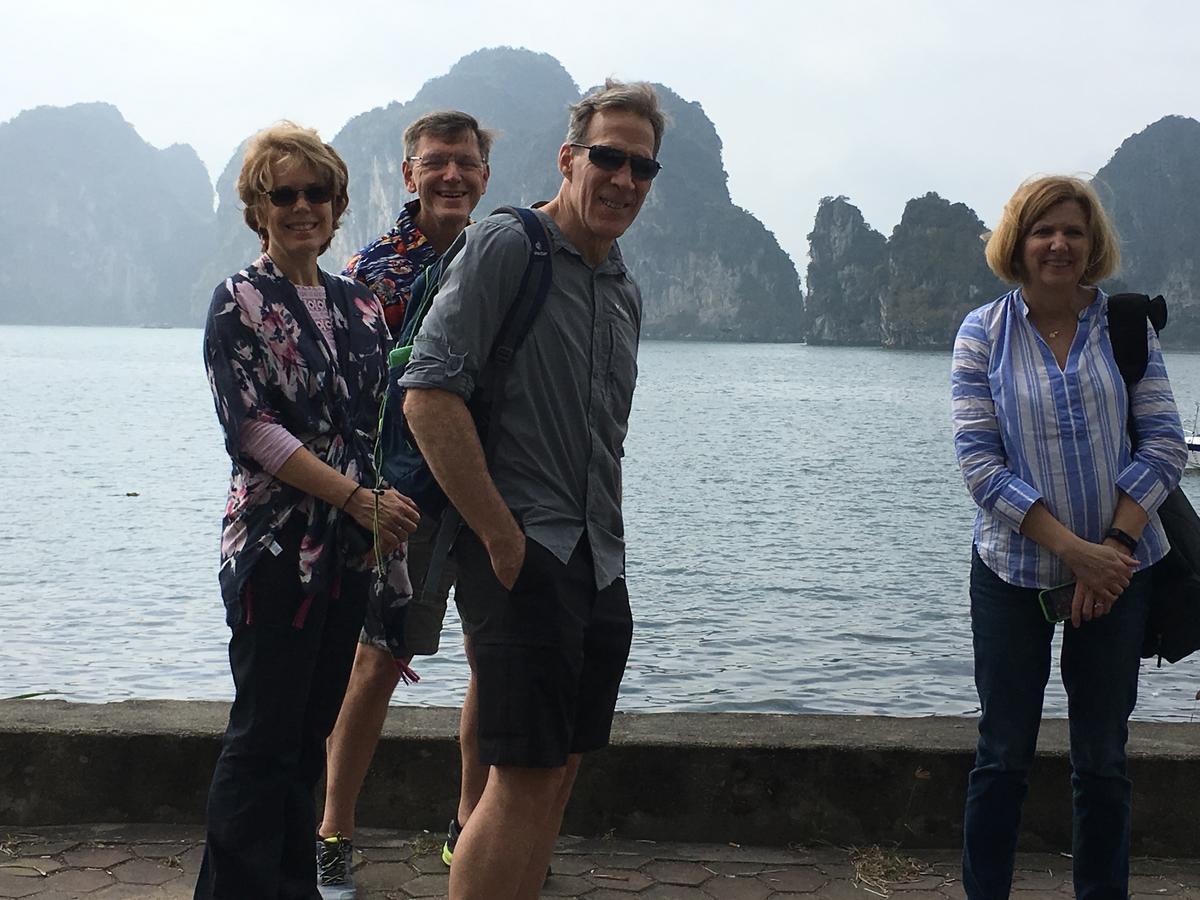 Halo Bay Homestay Ha Long Luaran gambar